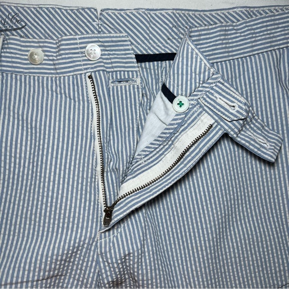 Polo by Ralph Lauren Suffield Fit Seersucker Shorts 9” Inseam - Picture 4 of 9